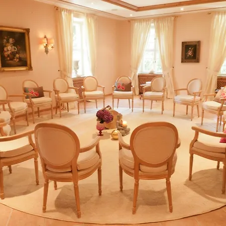 Hotel Adolphine 3*